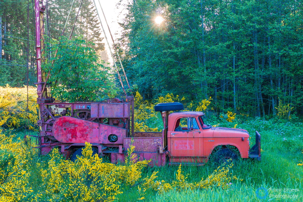 Old_Truck_Vancouver_Island_BC_CAN004.jpg