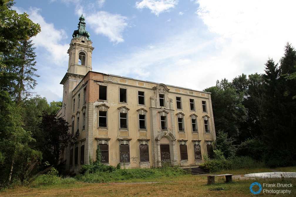 Schloss_Dammsmuehle_201307_DEU004.jpg