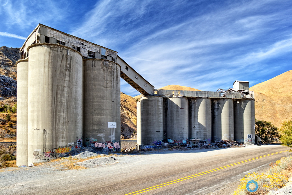 Abandoned_Lime_Cement_Plant_OR_USA010.jpg