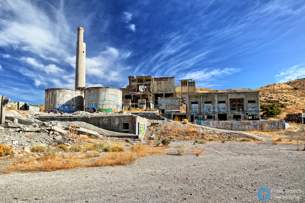Abandoned_Lime_Cement_Plant_OR_USA011.jpg