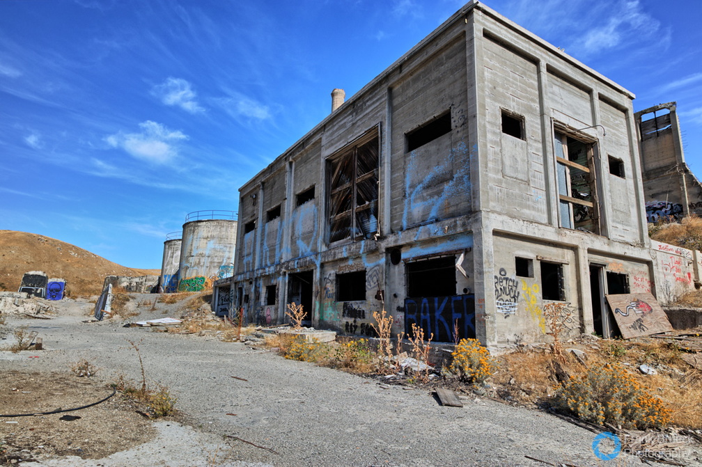 Abandoned_Lime_Cement_Plant_OR_USA039.jpg