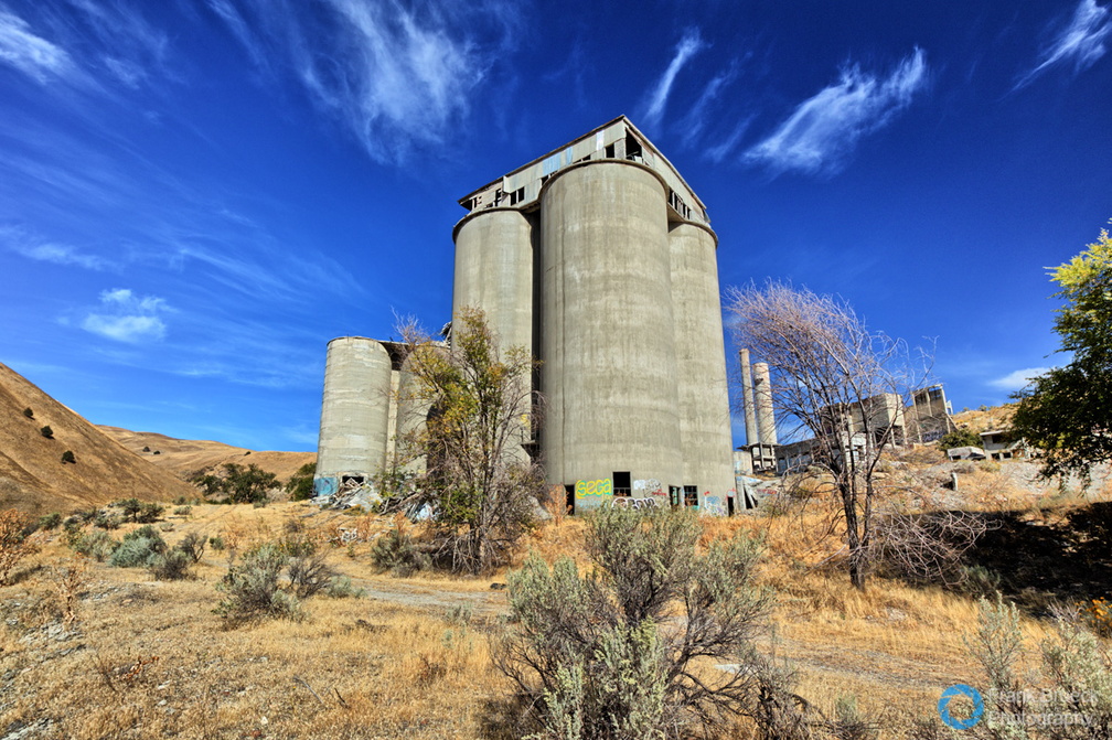 Abandoned_Lime_Cement_Plant_OR_USA044.jpg