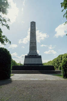 Sowjetisches Ehrenmal (Schönholzer Heide)