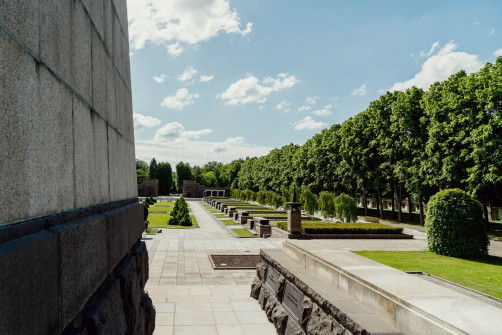 Sowjetisches Ehrenmal (Schönholzer Heide)